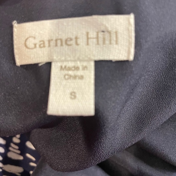 GARNET HILL Modern Short-Sleeve Silk Dress - SMALL - Picture 5 of 5